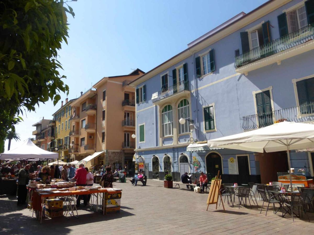 Le Torri Riviera Holiday ألبينغا المظهر الخارجي الصورة